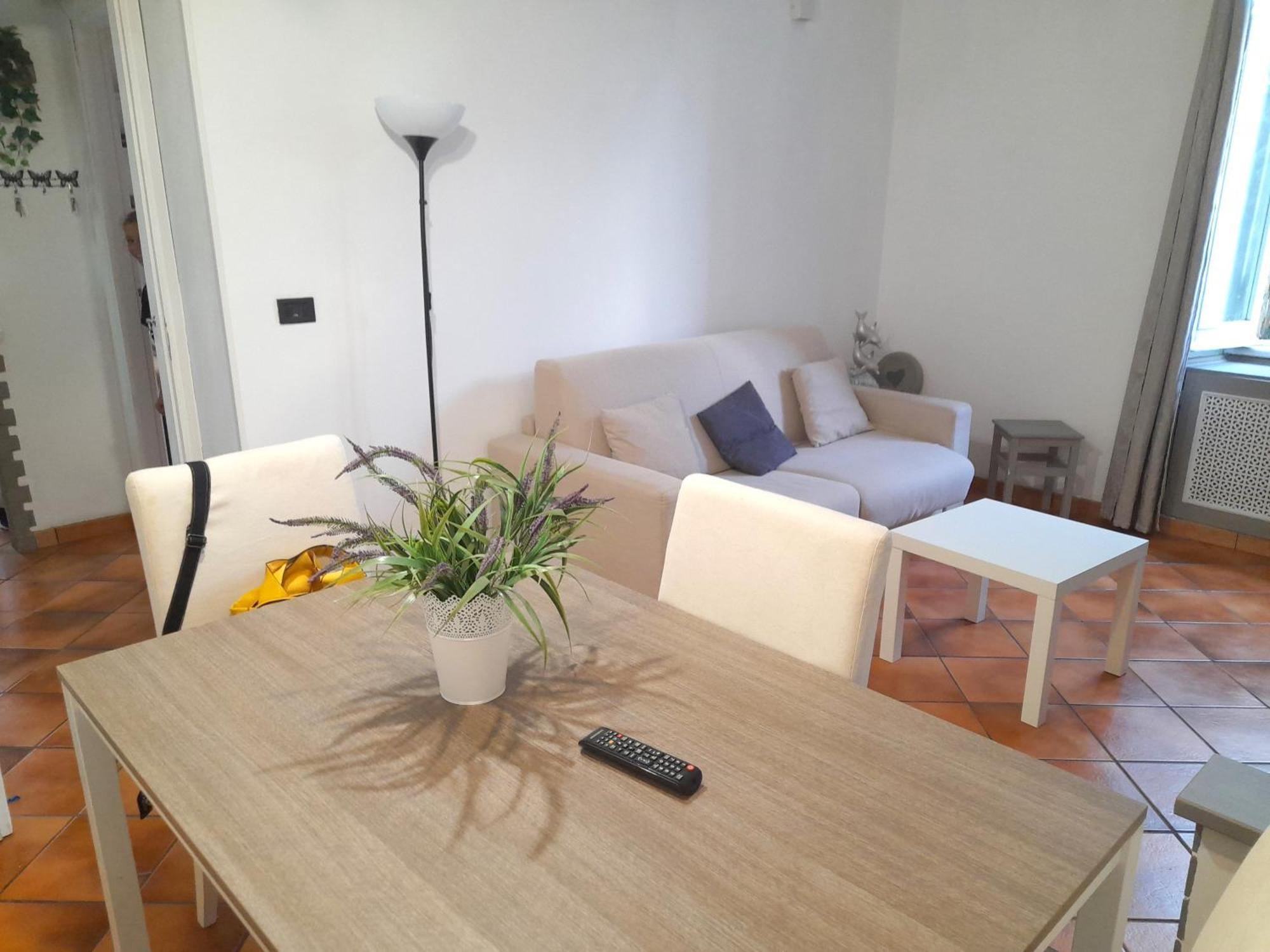 Testaccio Comodo Appartamento — Foto 1